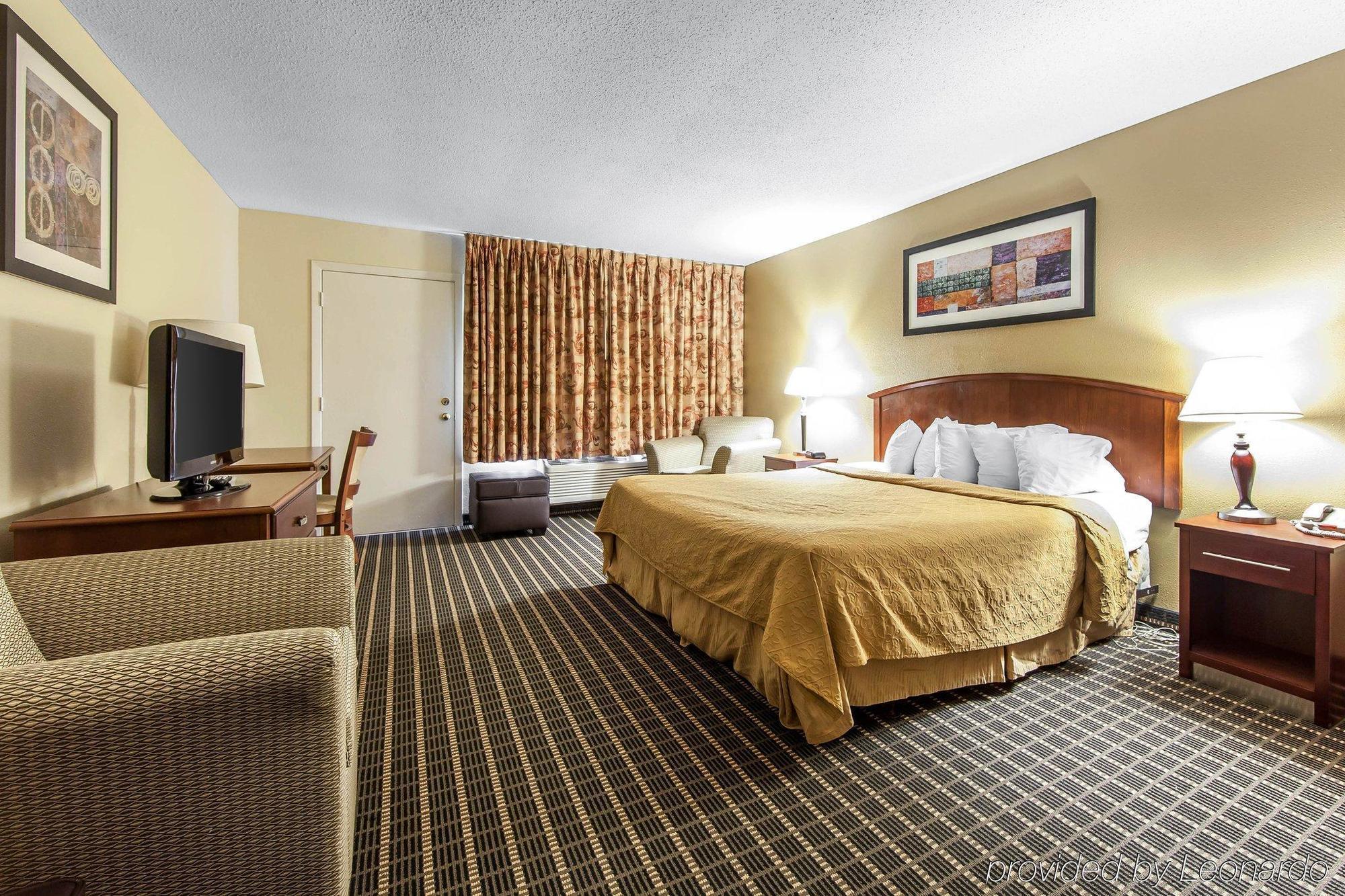 Quality Inn & Suites Sevierville - Pigeon Forge Buitenkant foto